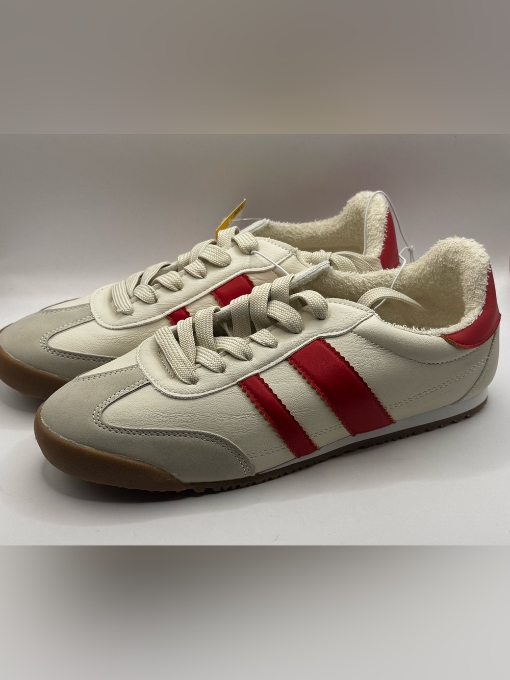 DV by Dolce Vita Revie Lace-up Cream Sneakers with Red Stripes Size 8
